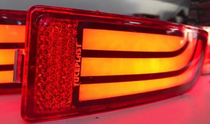 рефлектори диодни за задна броня за Crafter и Sprinter