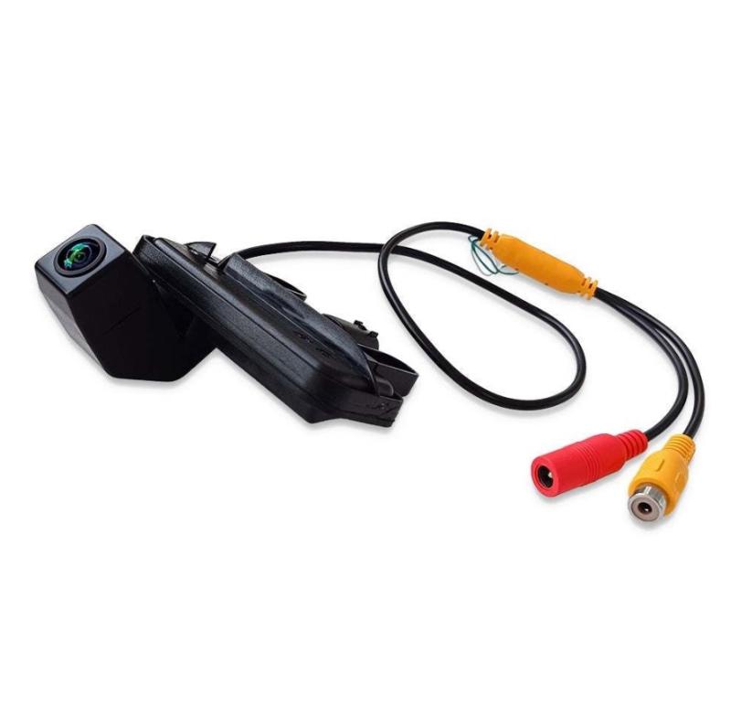 Камера за заден ход за Mercedes-Benz E-Class 2010–2015 (дръжка багажник)