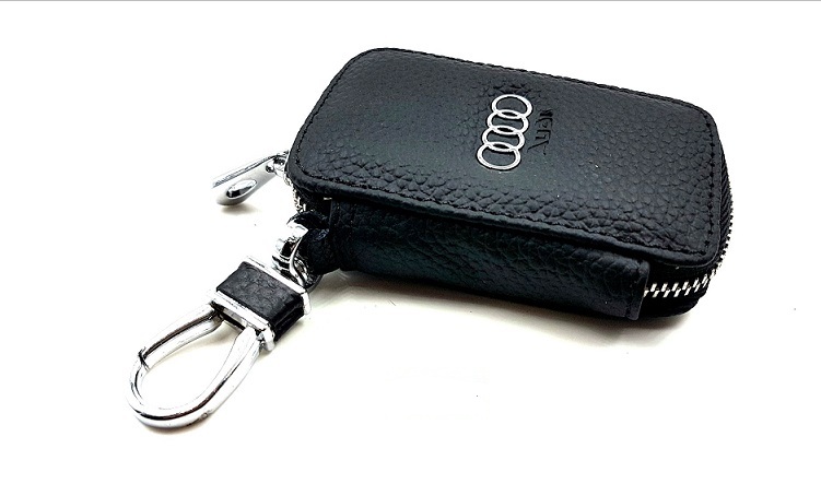 Ключодържател с калъф Audi